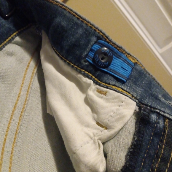 GAP KID jeans, like-new, adjustable band - Picture 4 of 5
